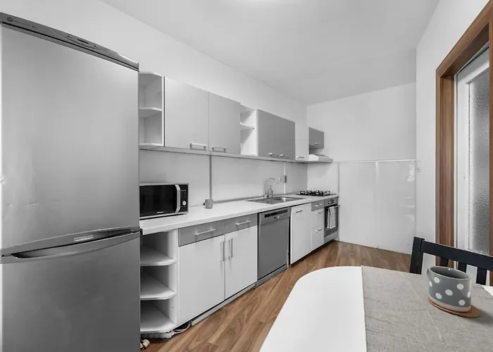 10 Minutes From Centre With Garden Apartamento Bratislava